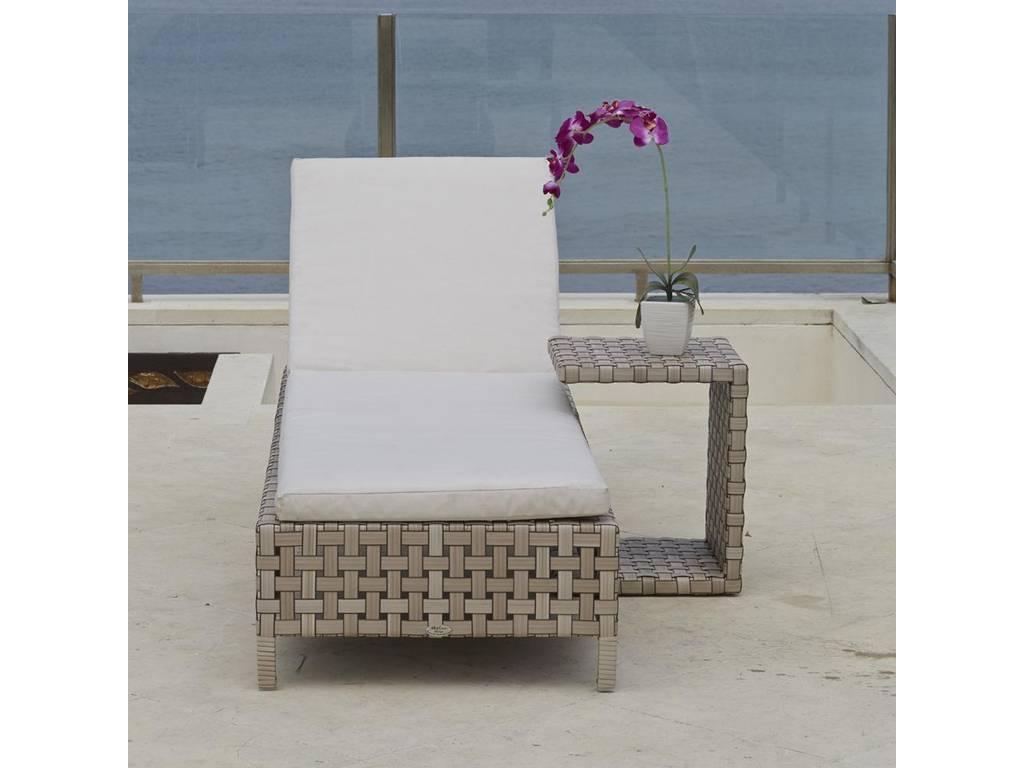 Skylinedesign: Cielo: стол приставной  (Seashell)