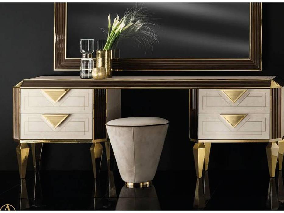 Arredo Classic: Diamante: пуф (слоновая кость, вяз, золото)