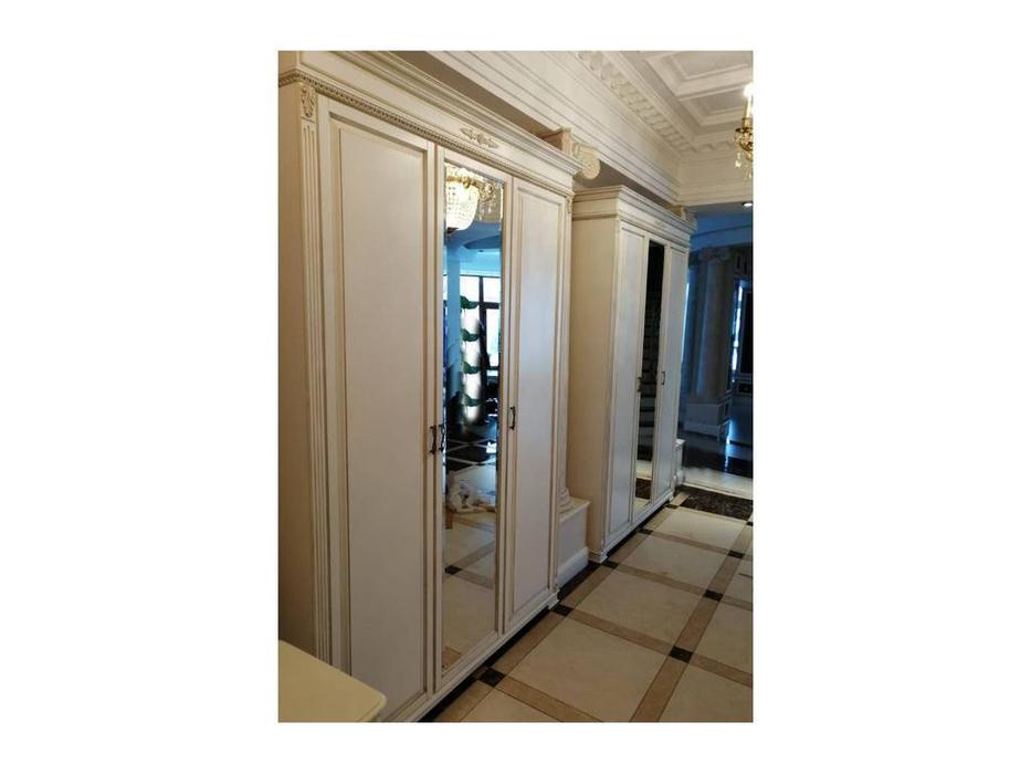 Arco: Decor: шкаф 3 дверный (белый, патина)